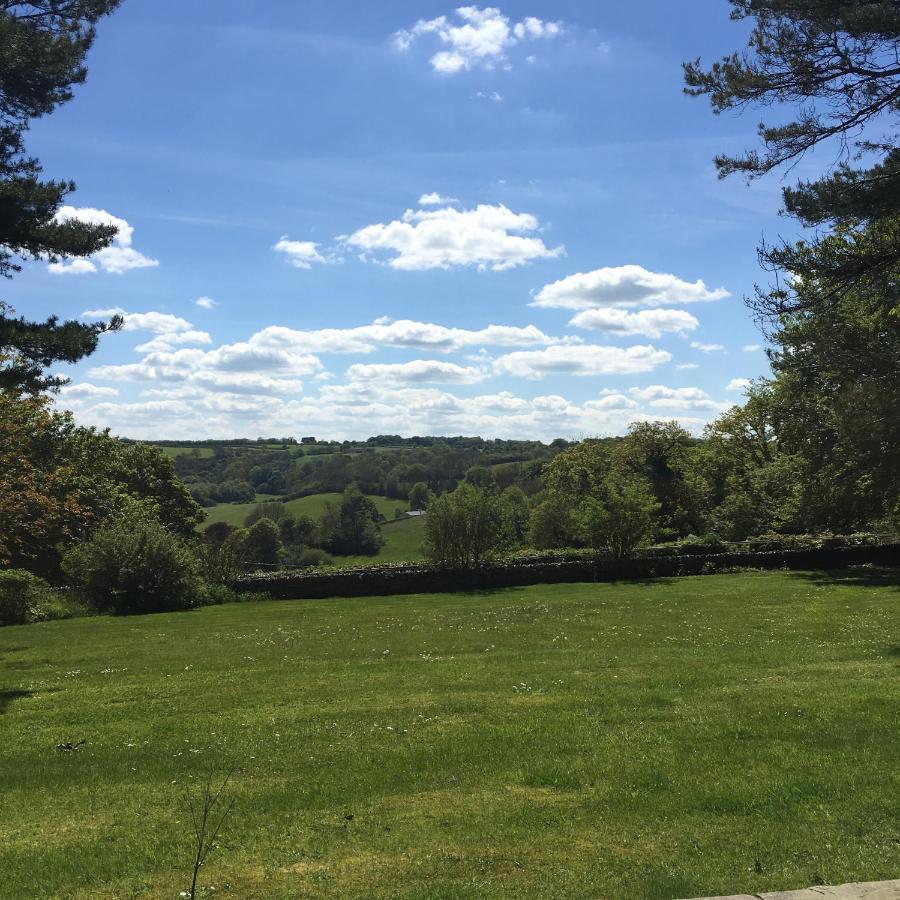 Hill House B & B & Luxury Shepherds Huts Castle Combe Exterior foto